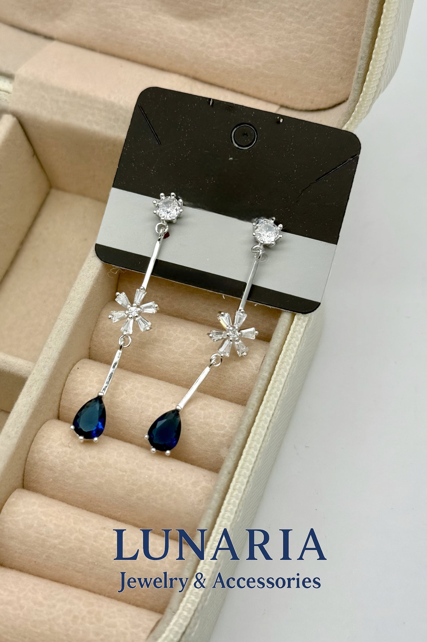 Aretes Lirio