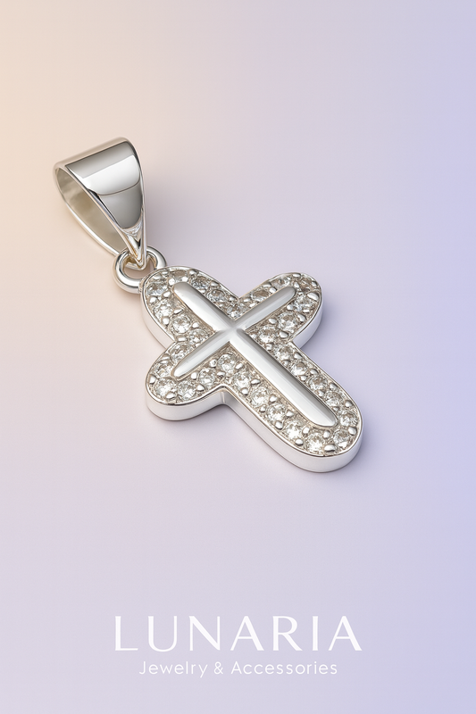 Dije de Cruz Diamantada