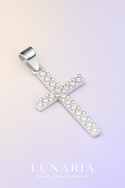 Dije de Cruz Diamantada