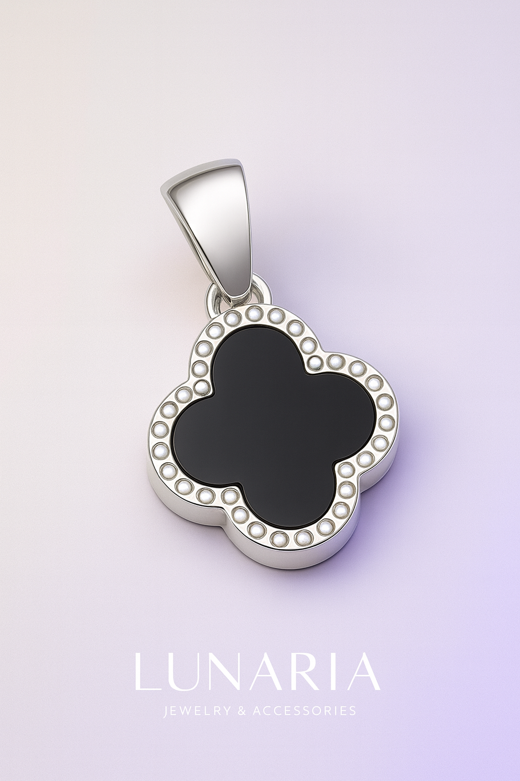 Dije de Trebol Negro