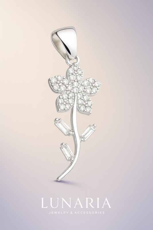 Dije de Flor Diamantada