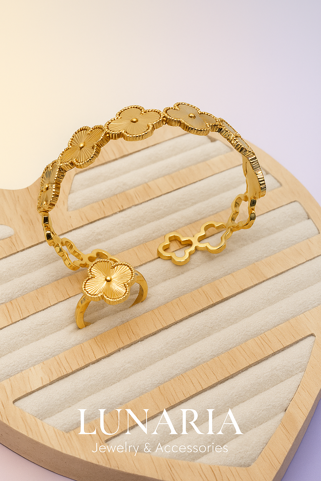 Juego de Brazalete con Anillo