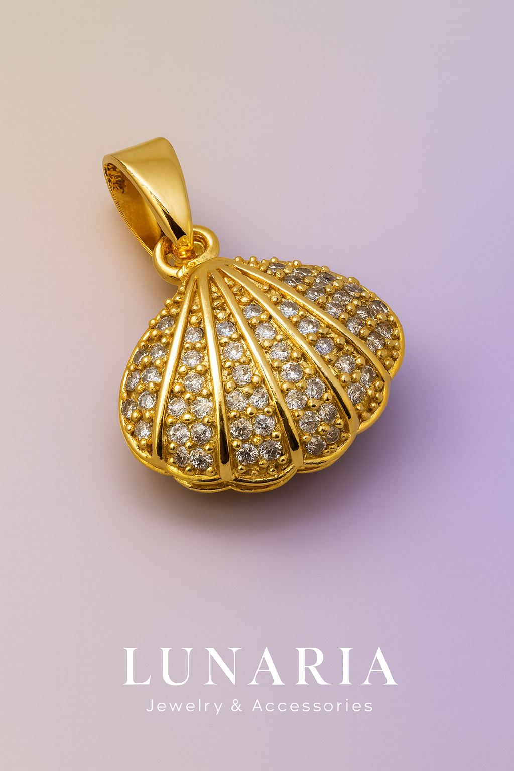 Dije de Concha Diamantada