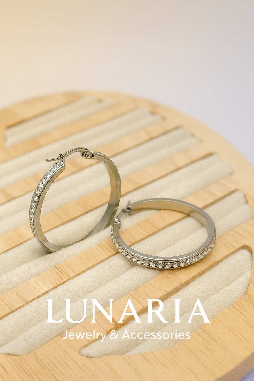 Candonga Diamantada Plateada 2.5cm